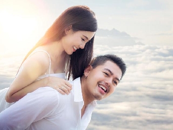 images/thumbnail/ban-khoan-tiet-lo-ve-qua-khu-voi-ban-trai-moi_tbn_1560069533.jpg